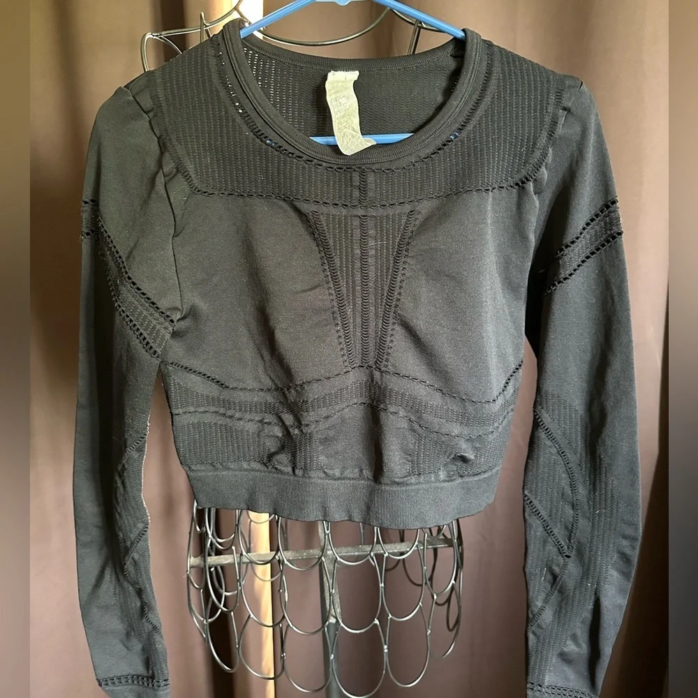 Fabletics Jaymee Mesh Long-Sleeve Top​